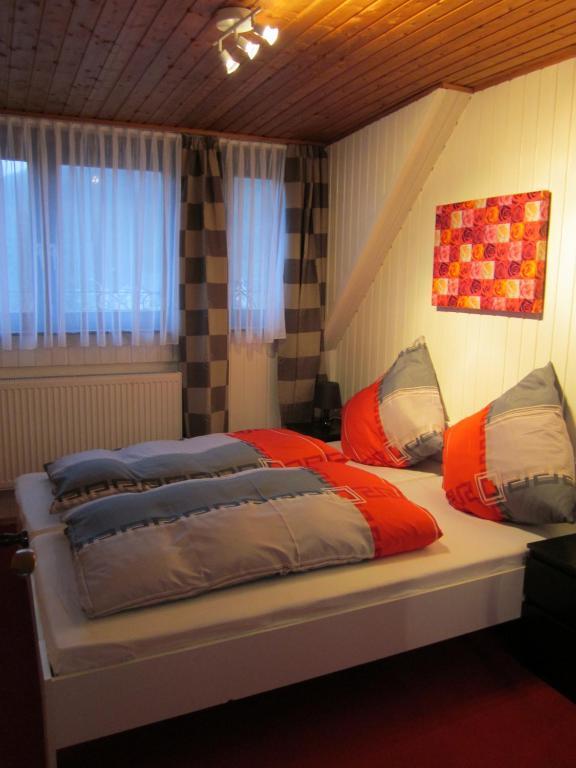 Gastehaus Am Fels Hotel Altenahr Room photo